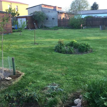 Ferienwohnung Bunte Stadt An Der Elde Grabow  エクステリア 写真