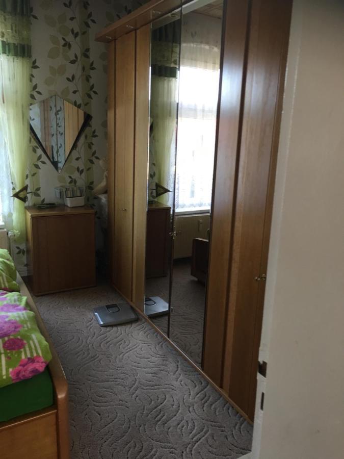 Ferienwohnung Bunte Stadt An Der Elde Grabow  エクステリア 写真